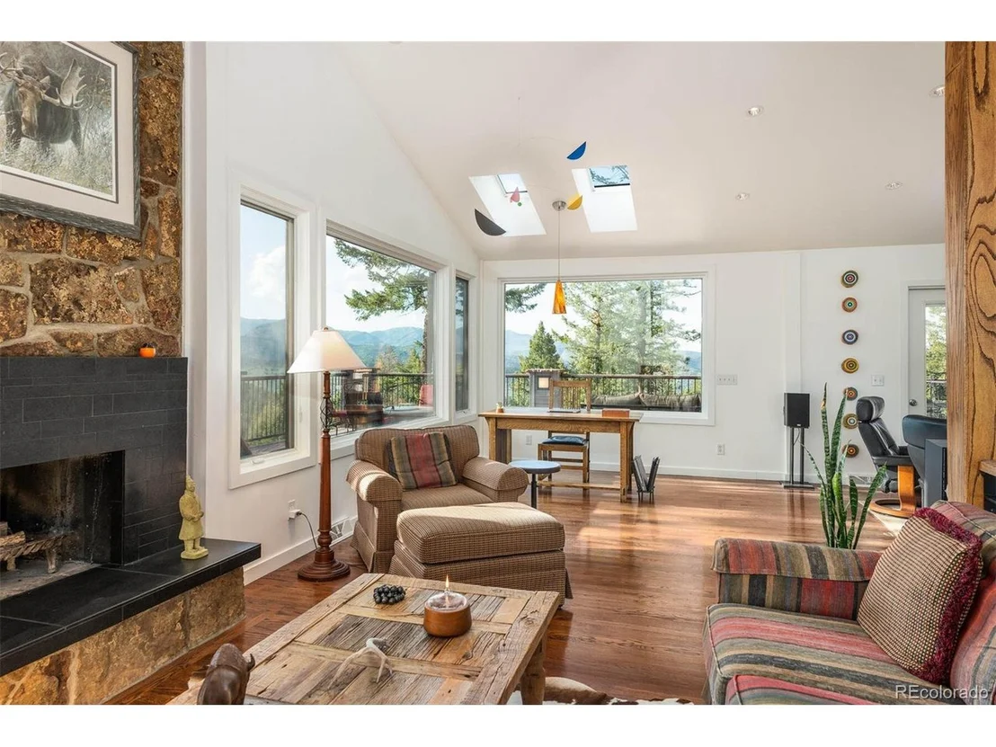 Photo of 29441 Rainbow Hill Rd