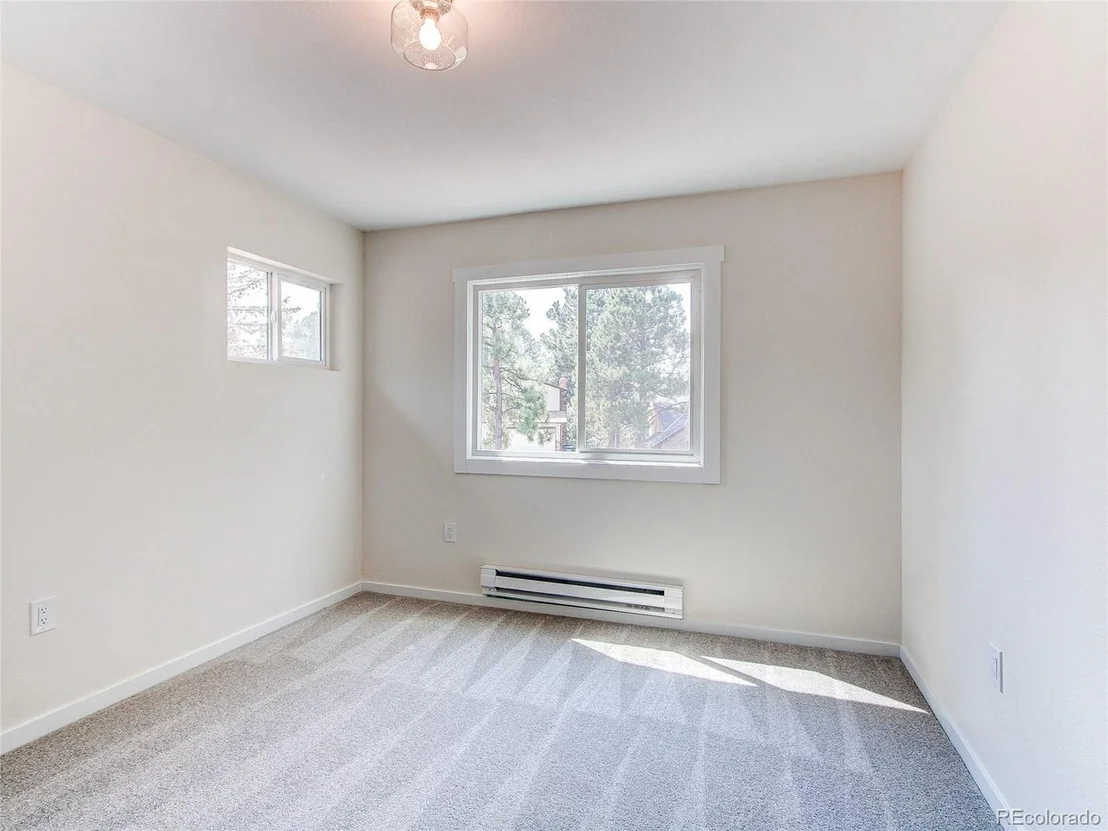 Photo of 6124 Powell Rd