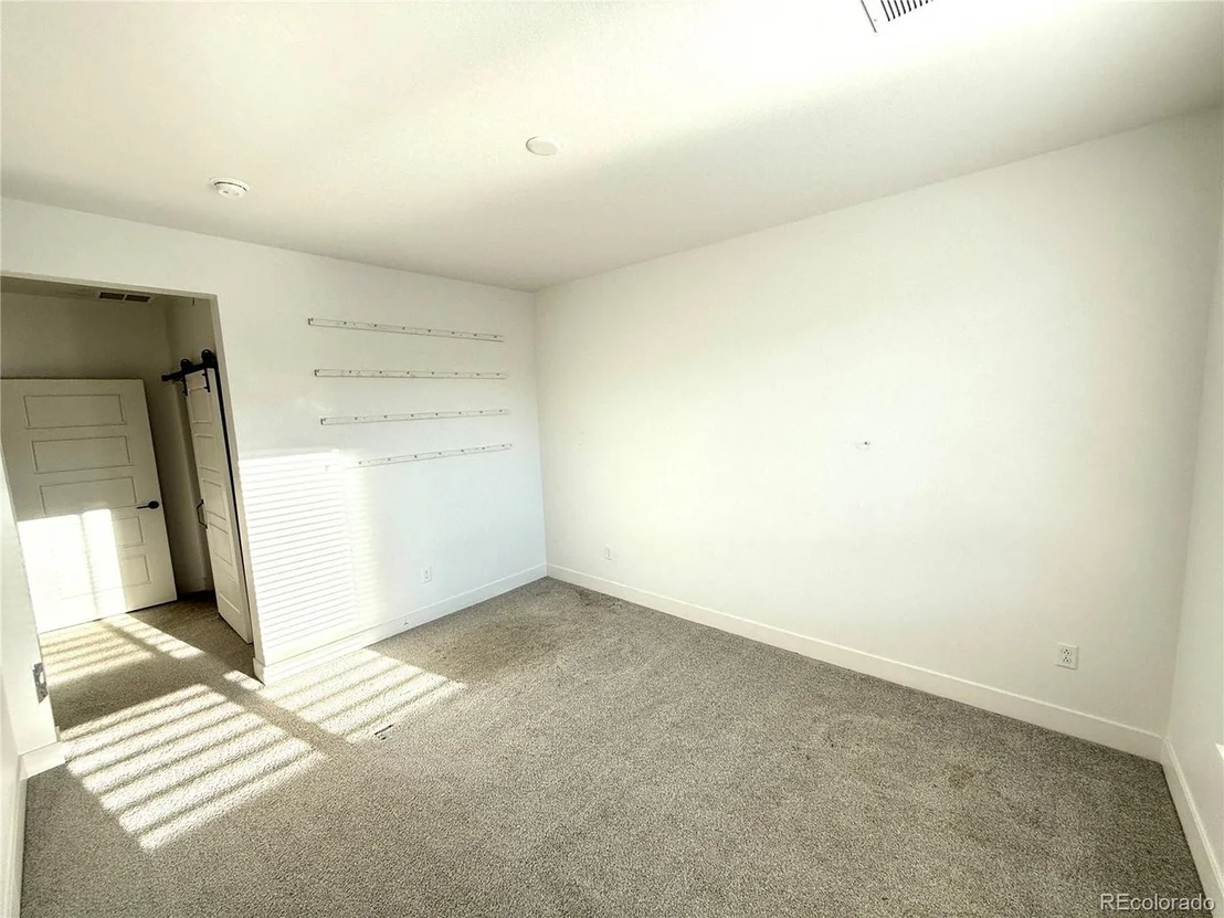 Photo of Unit 305 at 16881 Askins Loop