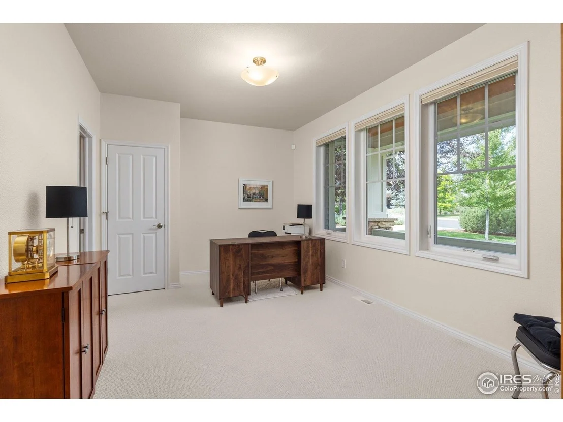 Photo of 1231 Hawk Ridge Rd