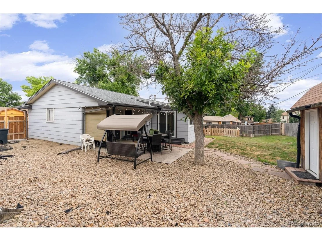 Photo of 6464 W 76th Pl