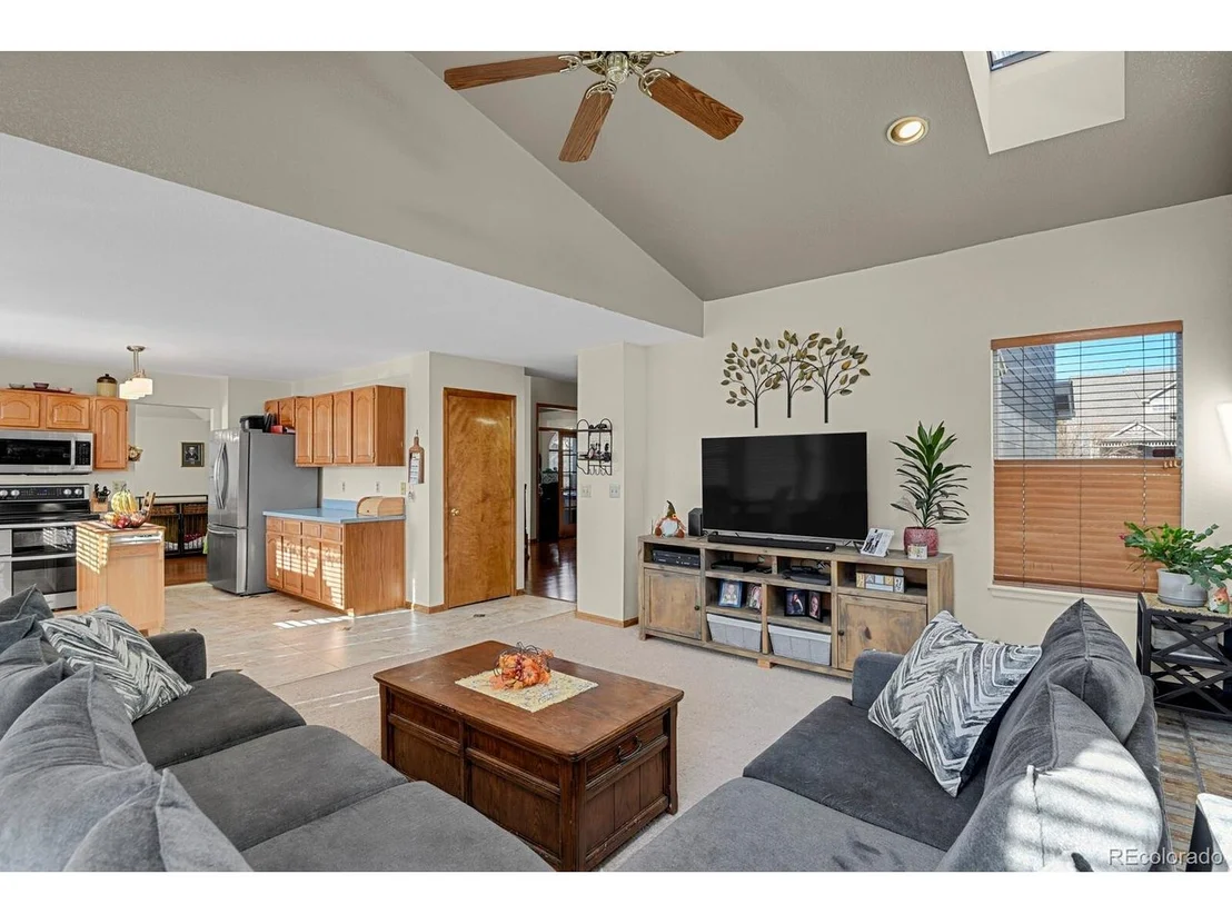 Photo of 21806 Saddlebrook