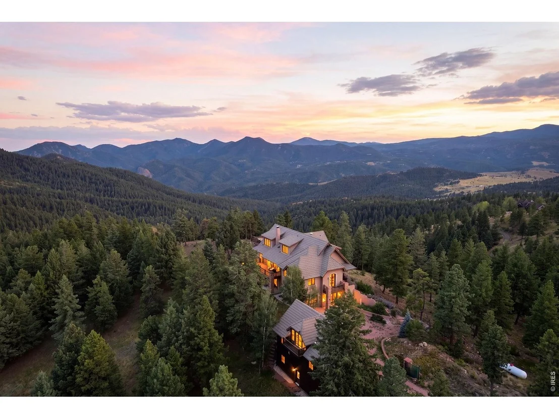 Photo of 2717 Bison Dr