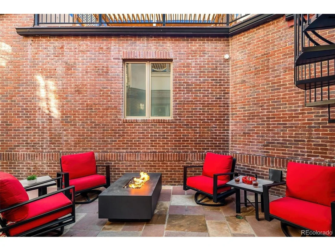 Photo of 418 Steele St