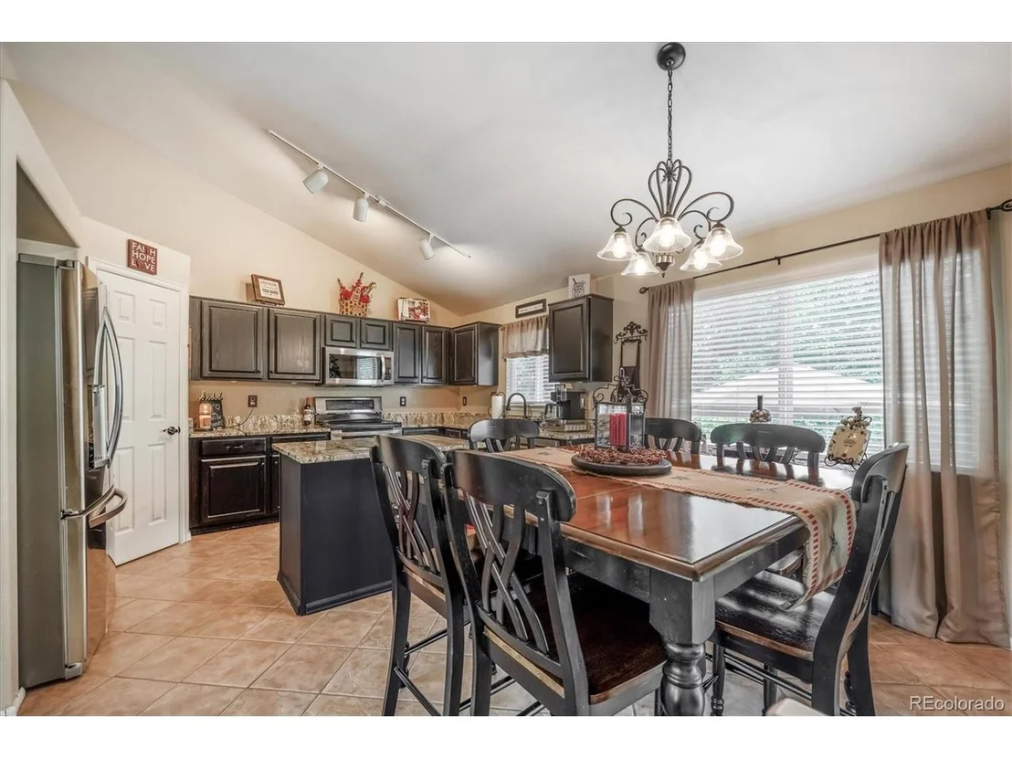 Photo of 23634 Broadmoor Dr