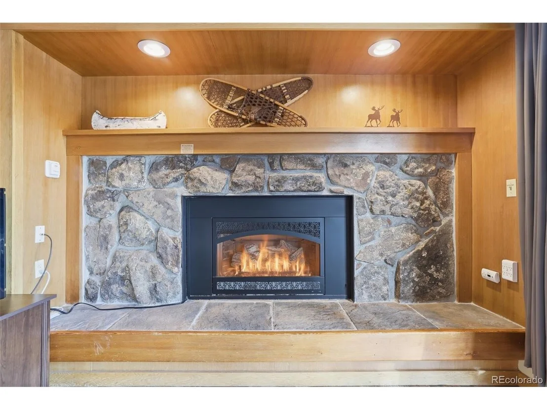 Photo of Unit 2015 at 21700 US Highway 6