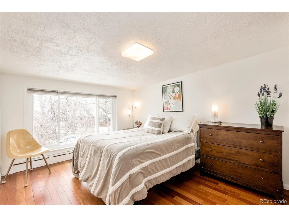 Photo of 2556 Eudora St