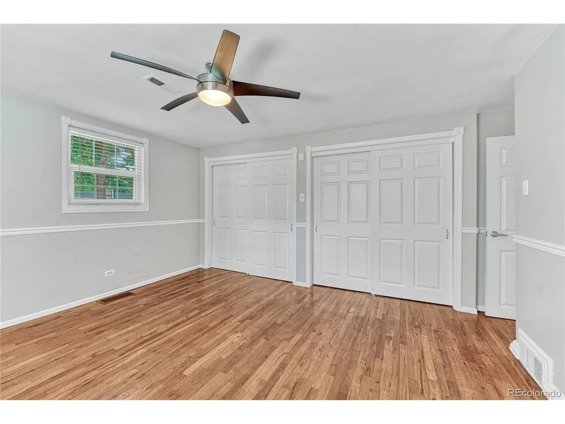 Photo of 1712 Olive Street