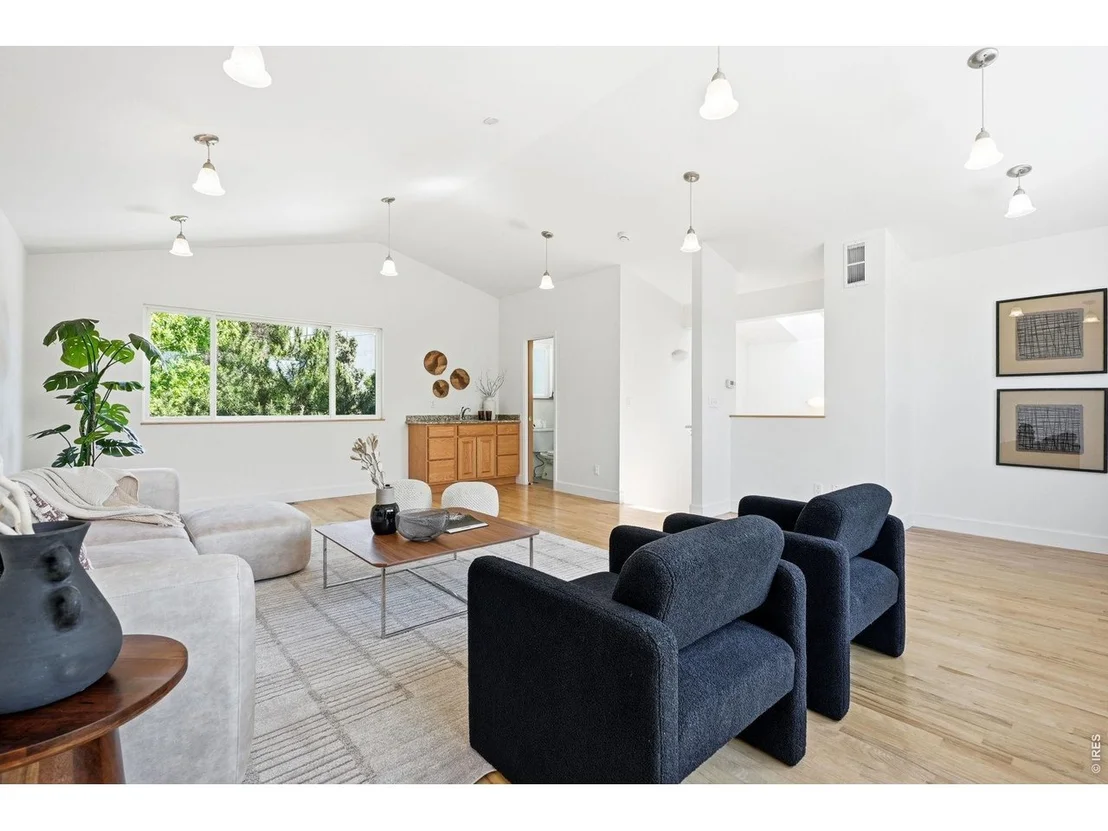 Photo of 1305 Linden Ave