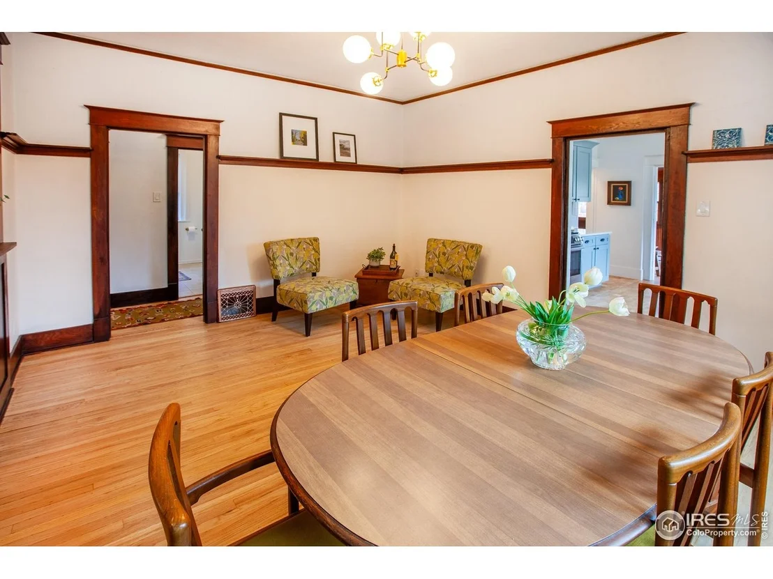 Photo of 1114 5th Ave