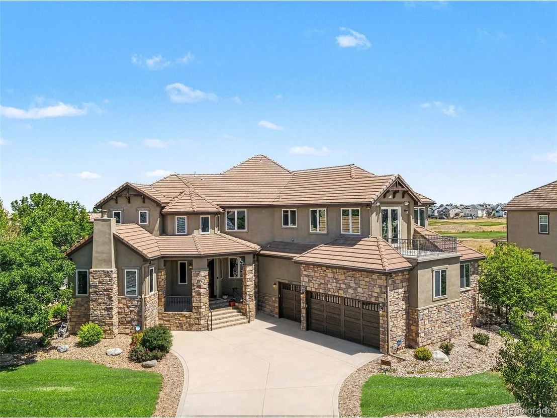 Photo of 15501 Fairway Dr
