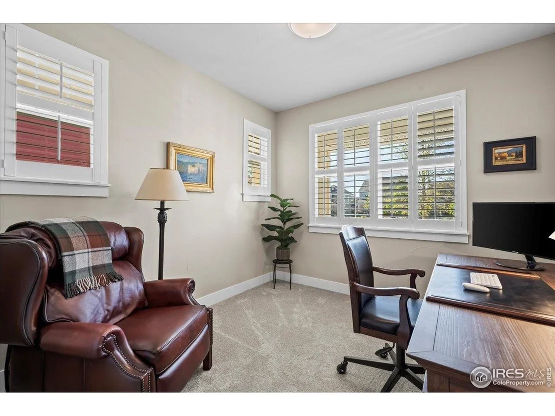 Photo of 2827 Twin Lakes Cir