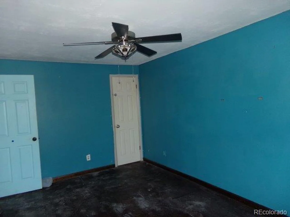 Photo of 924 Madison Way