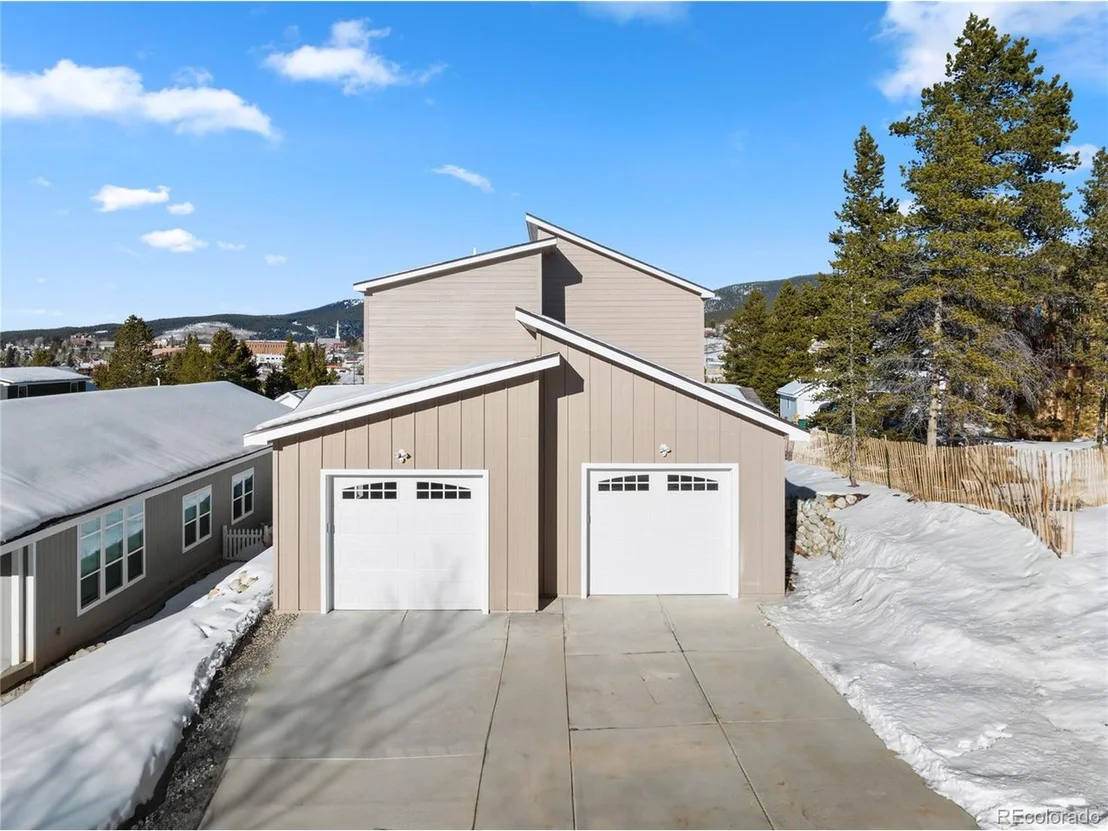 Photo of 129 Brooklyn Cir