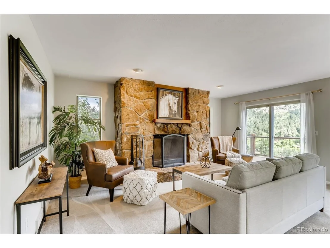 Photo of 69 Baldwin Cir