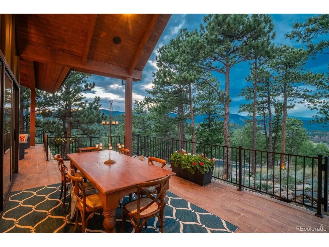 Photo of 1028 Blue Grass Trl
