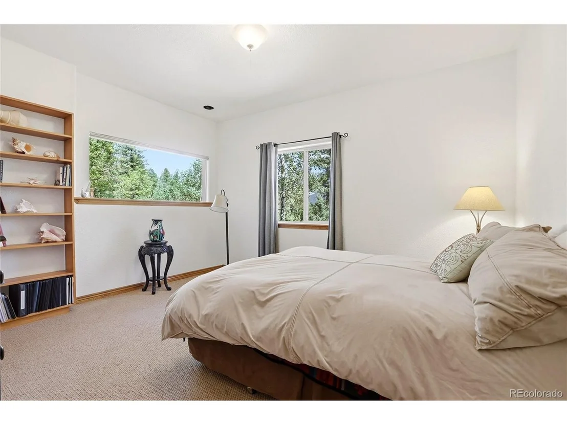 Photo of 33888 Bardwell Rd