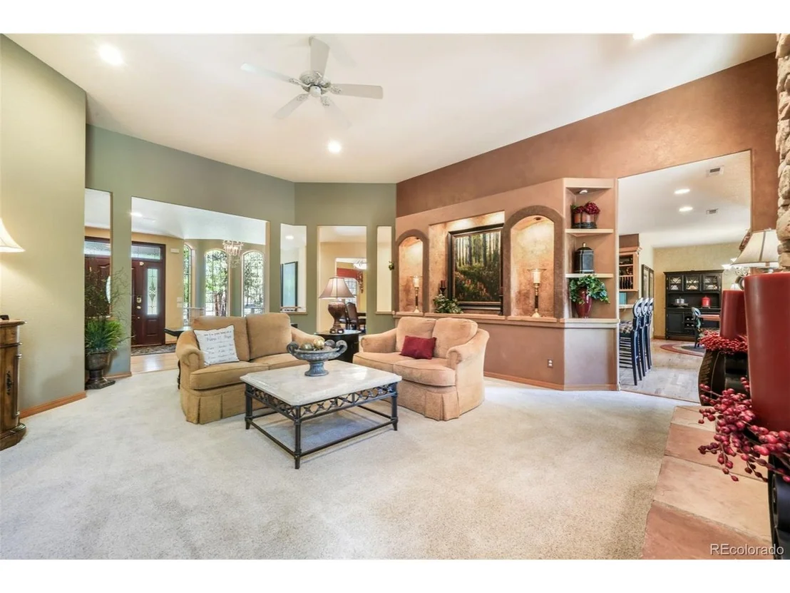 Photo of 17556 Colonial Park Dr