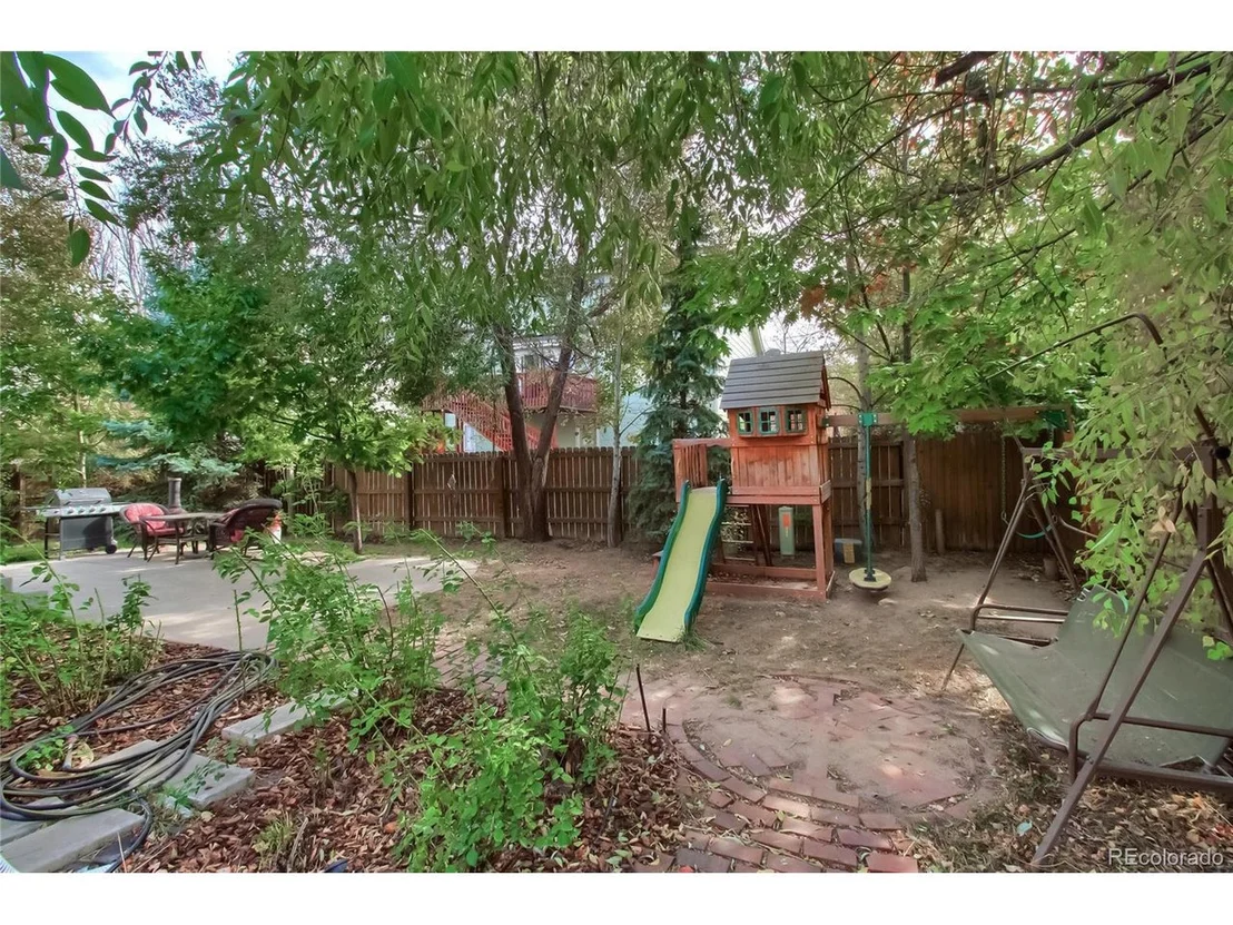 Photo of 4844 Mt Evans St