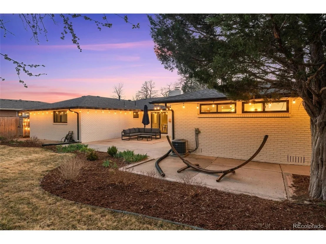 Photo of 46 Princeton Cir