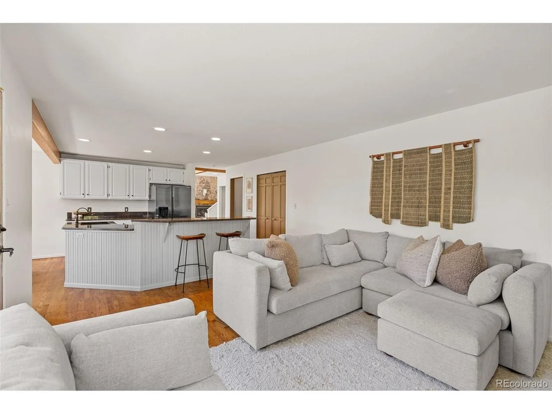 Photo of 6159 S Skyline Dr