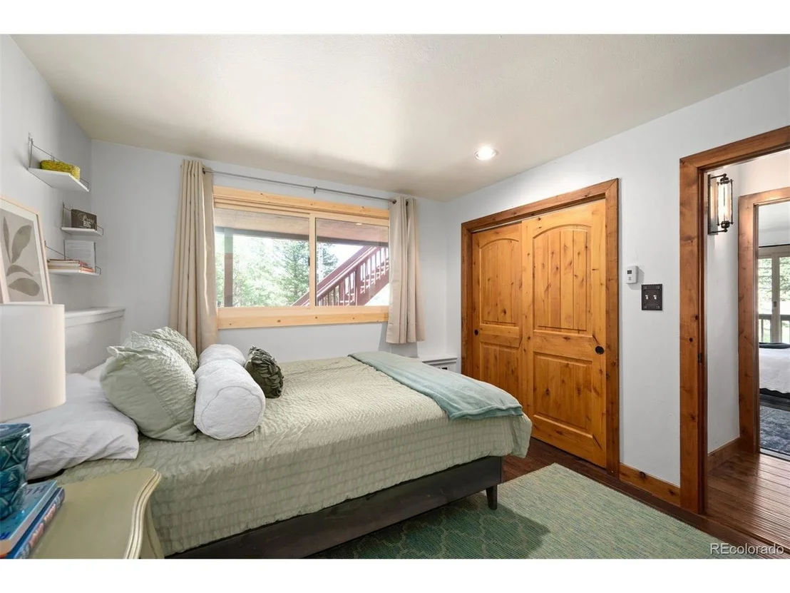 Photo of 32843 Deep Forest Rd
