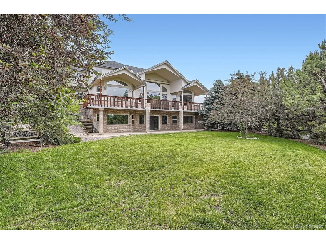 Photo of 6335 Oberon Rd