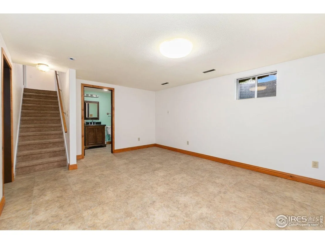Photo of 2828 Redwing Rd