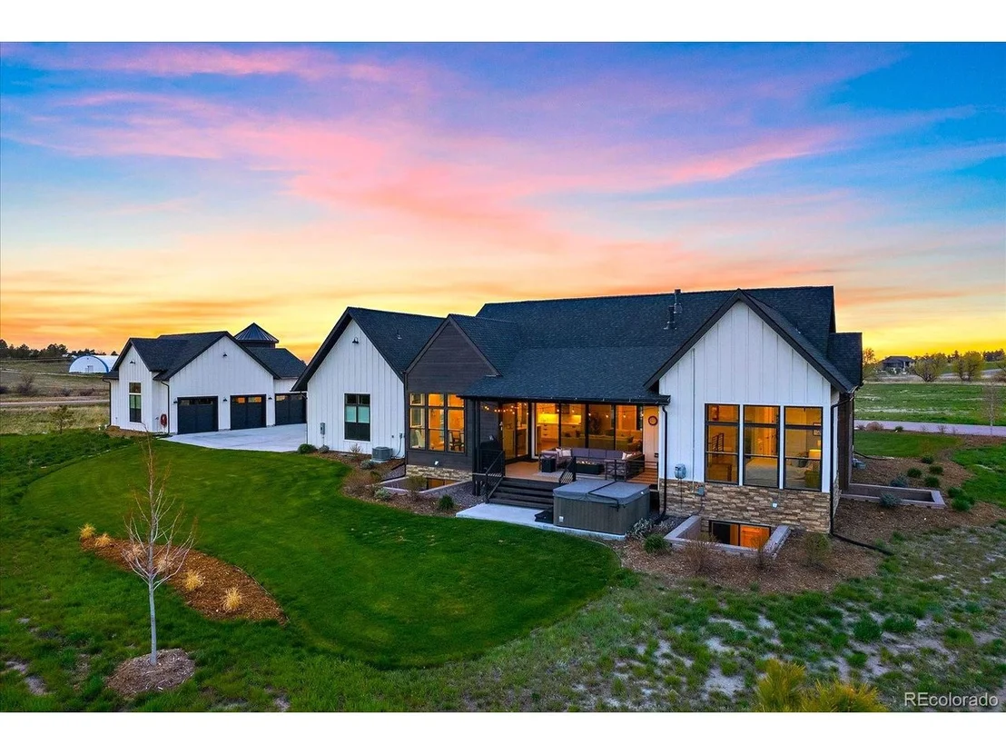 Photo of 2739 Fox View Trl