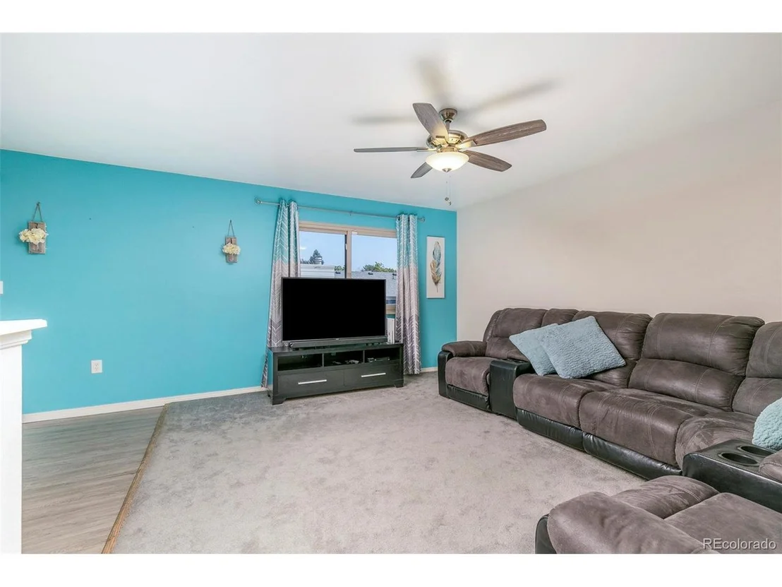 Photo of 424 Voiles Dr
