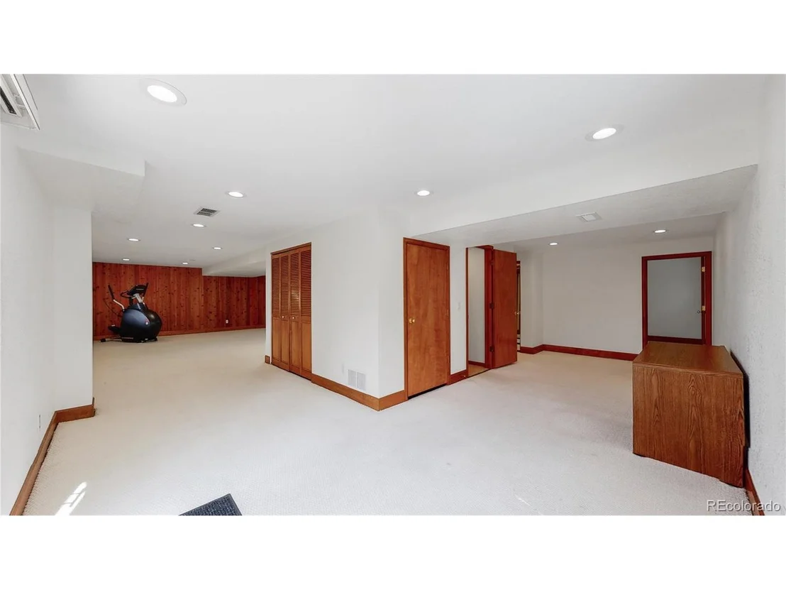 Photo of 11832 W 75th Cir