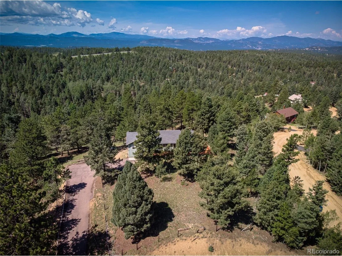 Photo of 31 Spruce Lake Dr