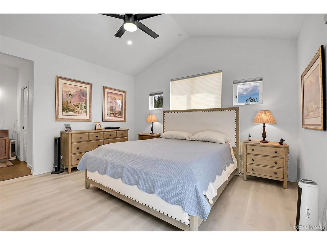 Photo of 191 Diamond Dr
