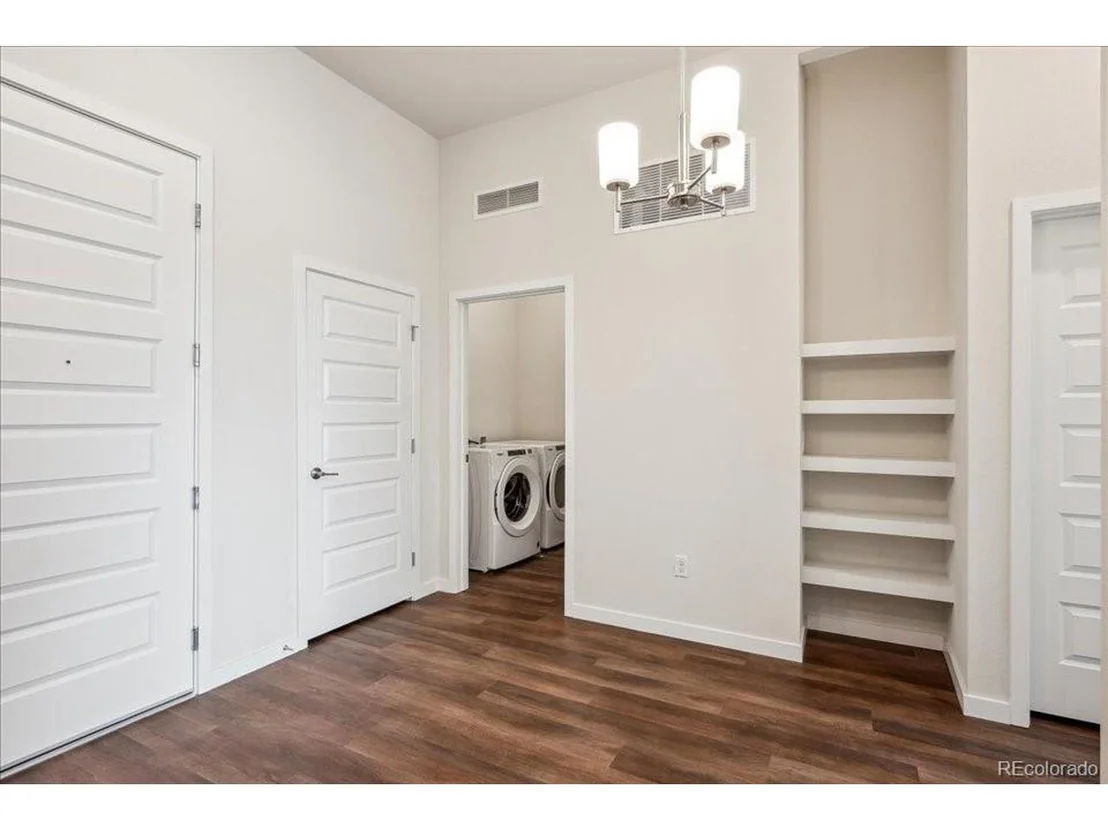 Photo of Unit 1103 at 487 Interlocken Blvd