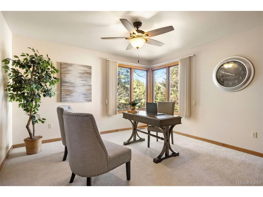 Photo of 2245 Ridgeview Way