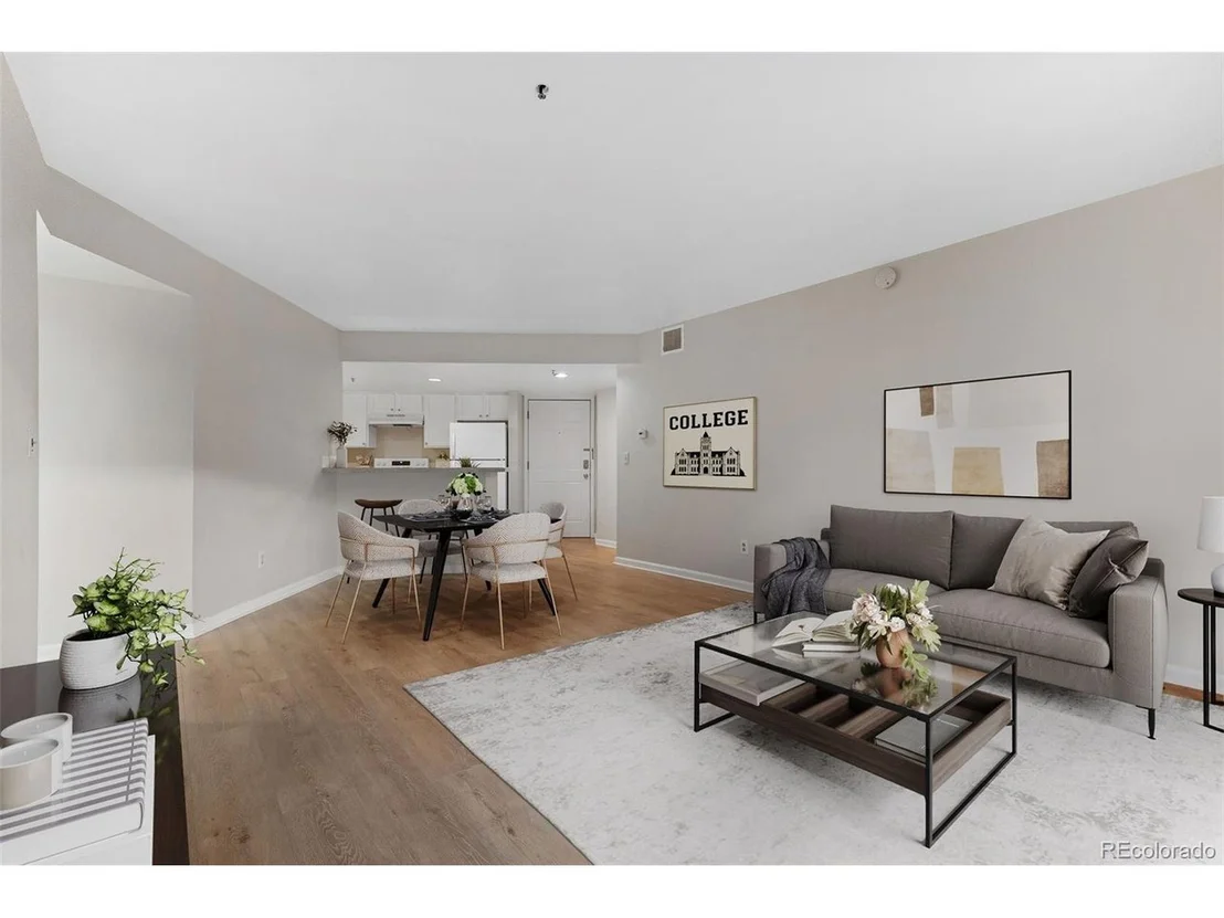 Photo of Unit 11 at 1085 Broadway