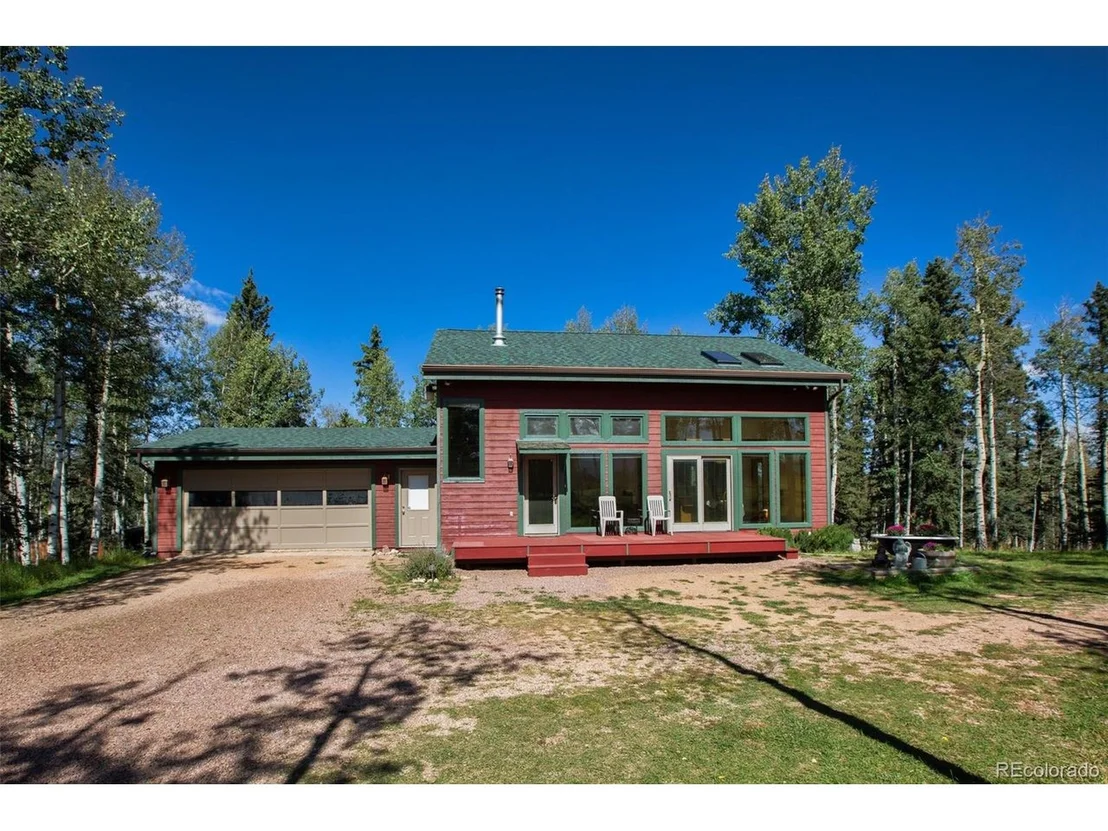 Photo of 635 Ridge Dr