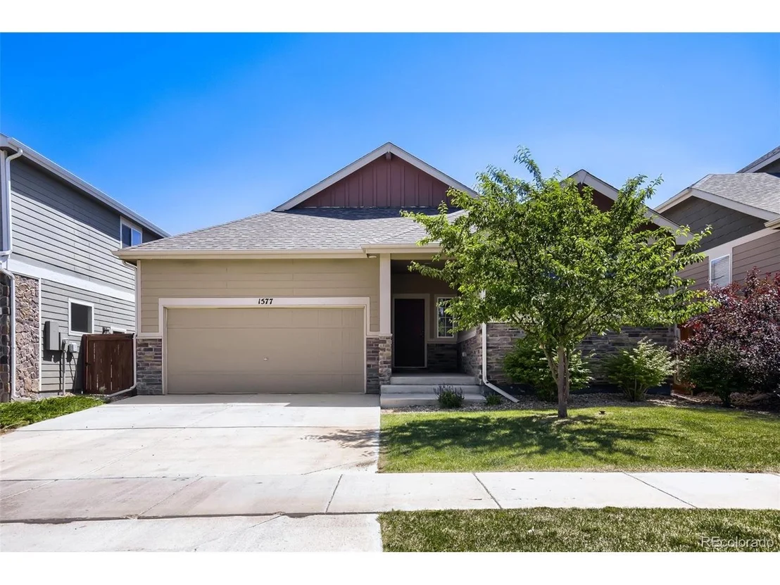 Photo of 1577 First Light Dr