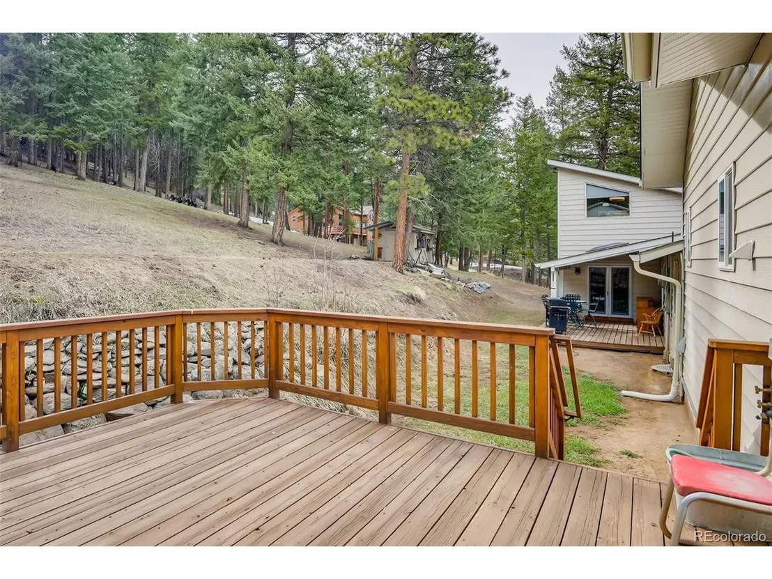 Photo of 115 Spruce Rd