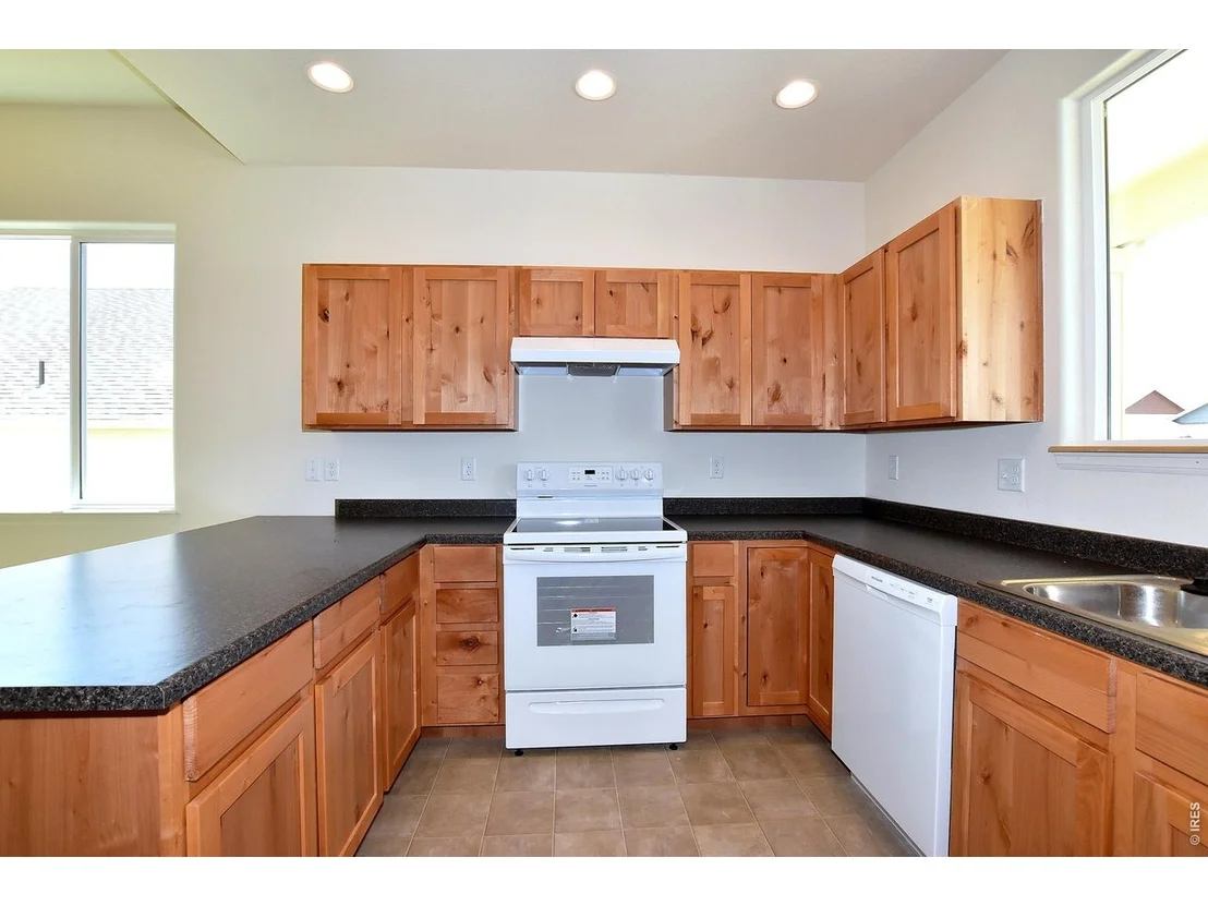 Photo of 619 86th Ave