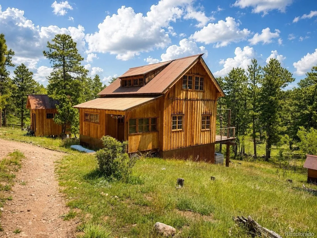 Photo of 1001 County Road 86