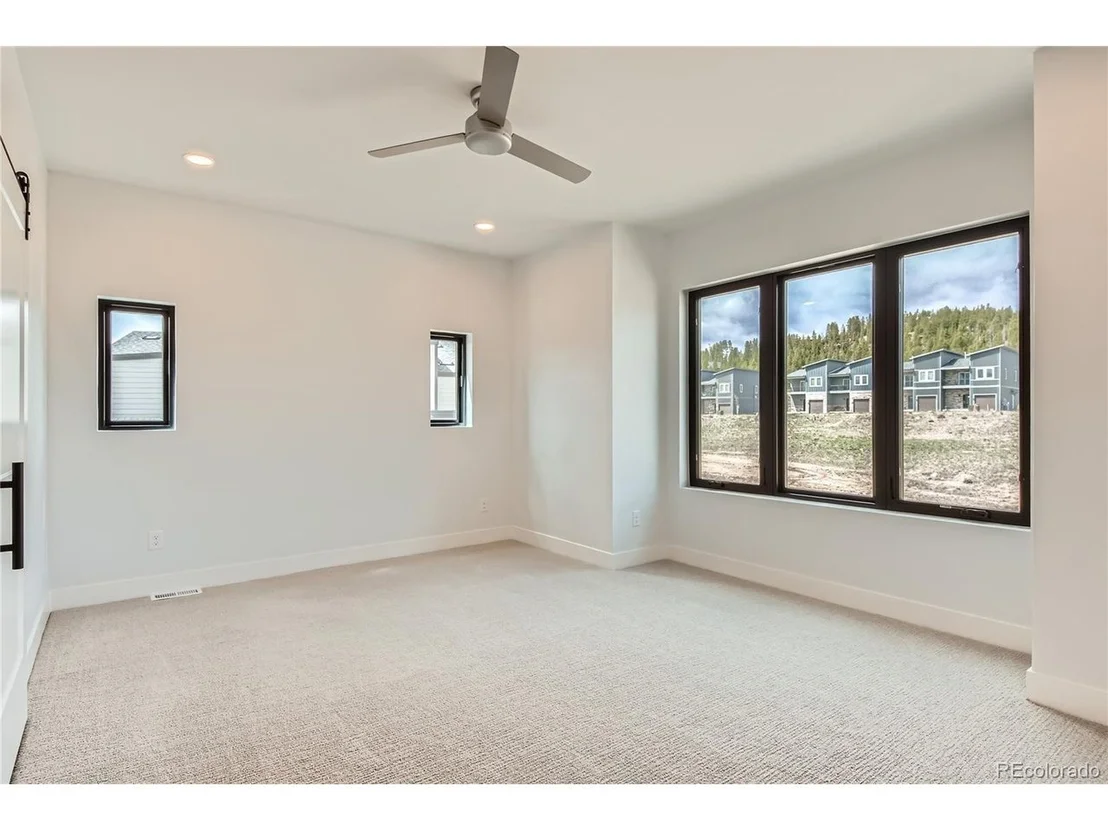 Photo of 1307 James Road
