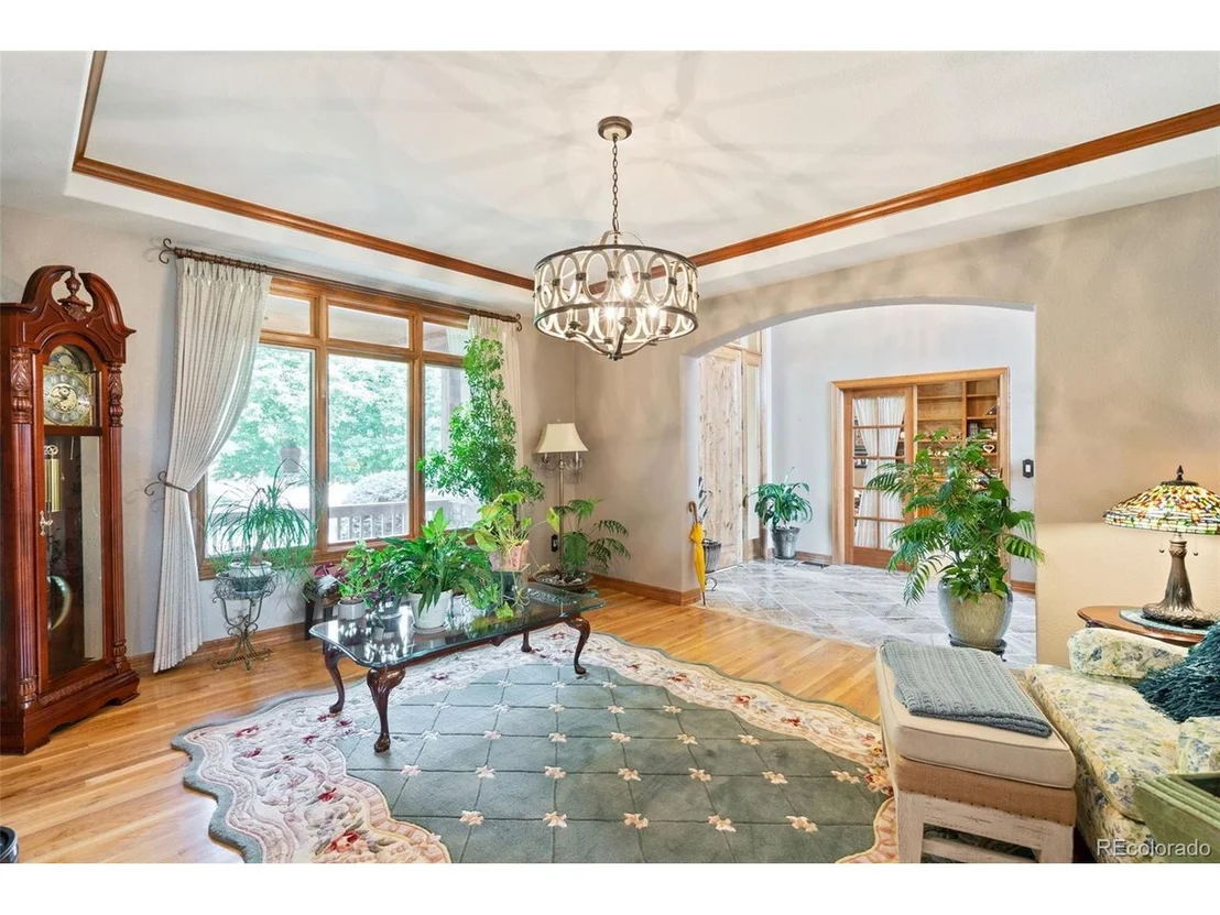 Photo of 3636 Vale View Ln