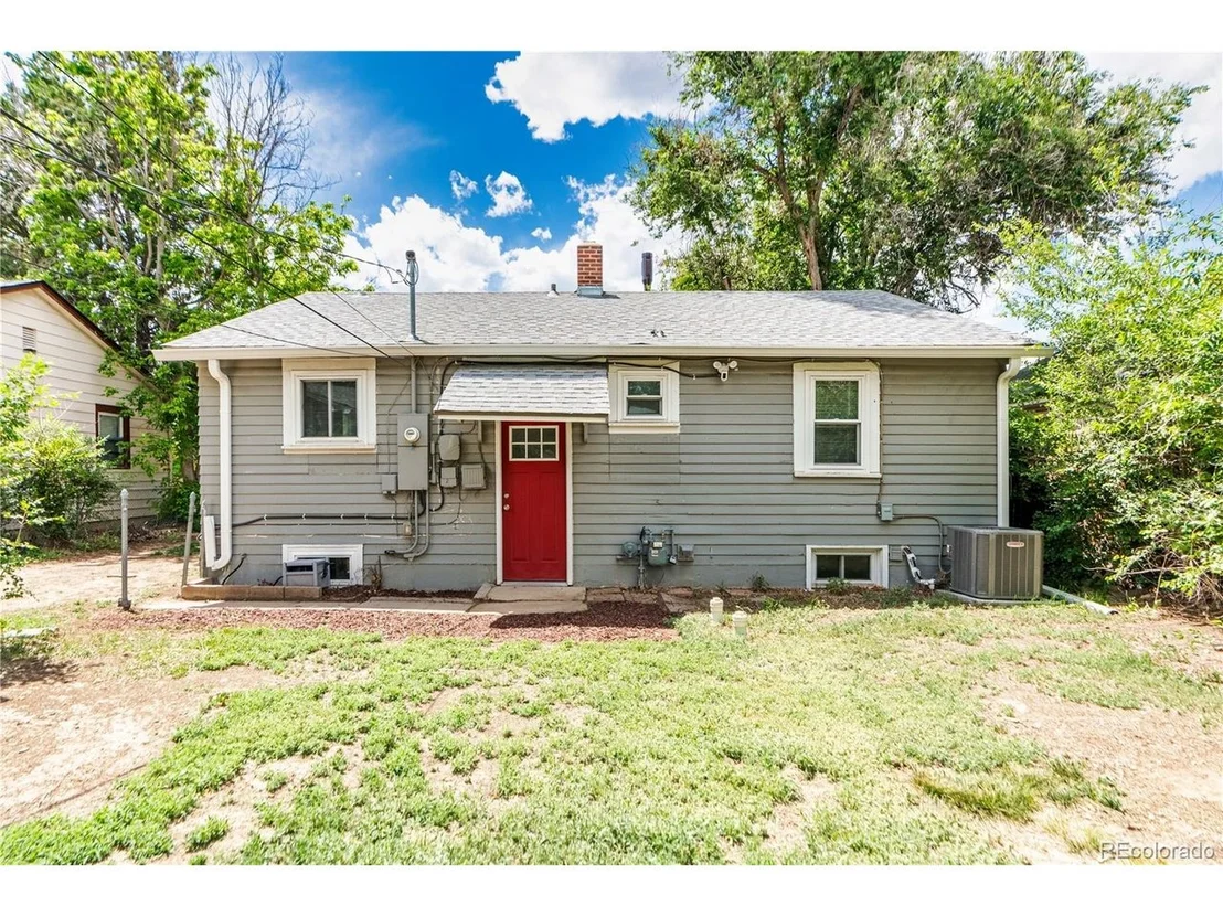 Photo of 1650 Geneva St