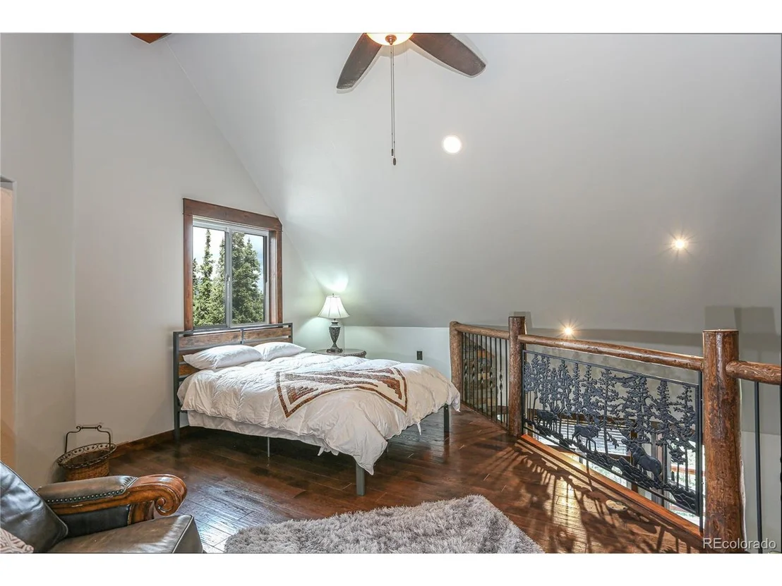 Photo of 598 Prunes Pl