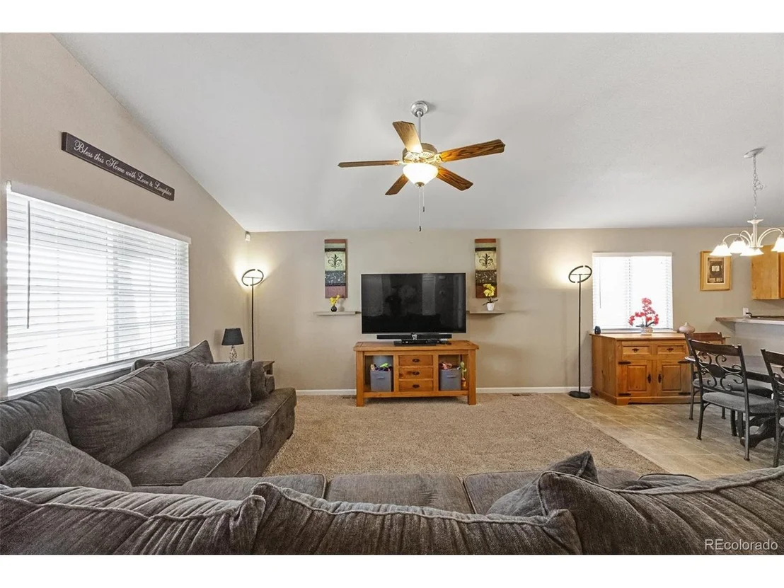 Photo of 2412 Heather Ln