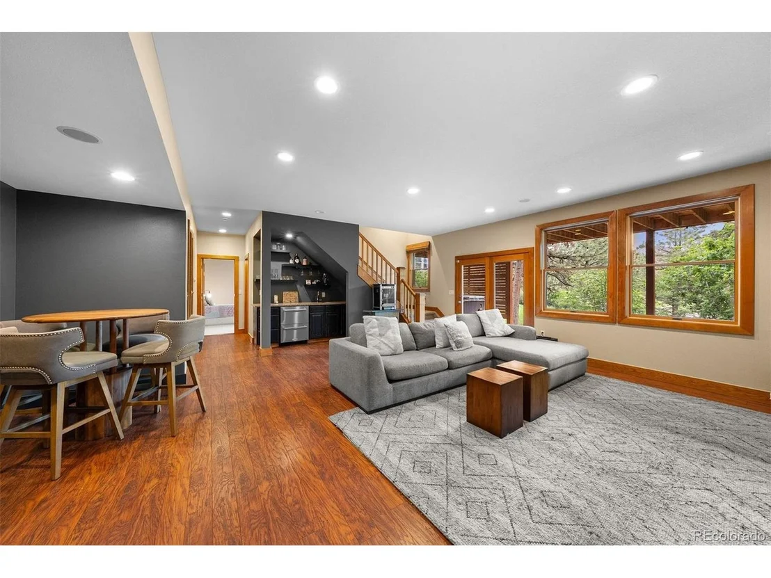 Photo of 1122 Forest Trails Dr