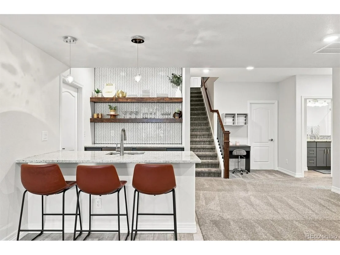 Photo of 9437 Iron Mountain Way