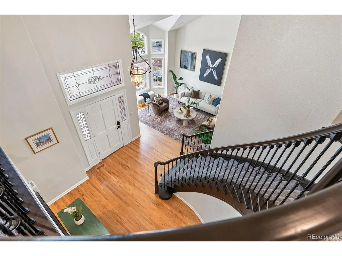 Photo of 10182 Knoll Cir