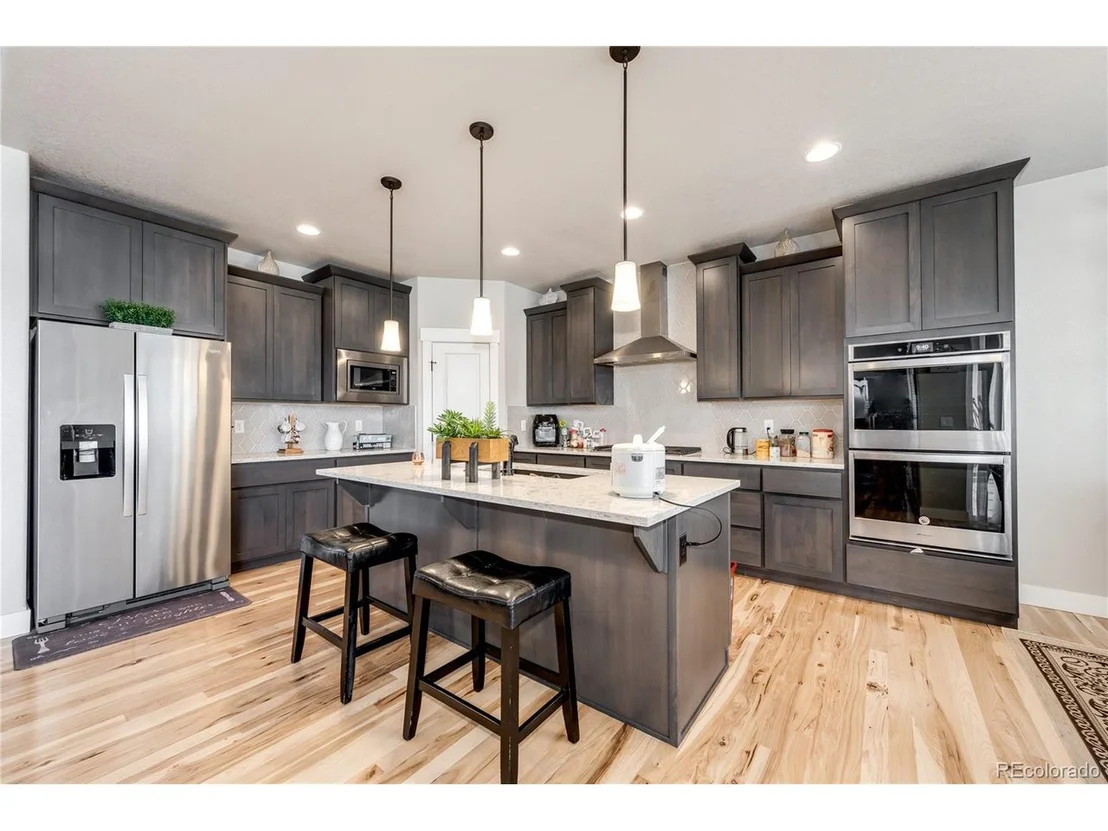 Photo of 5183 Long Dr